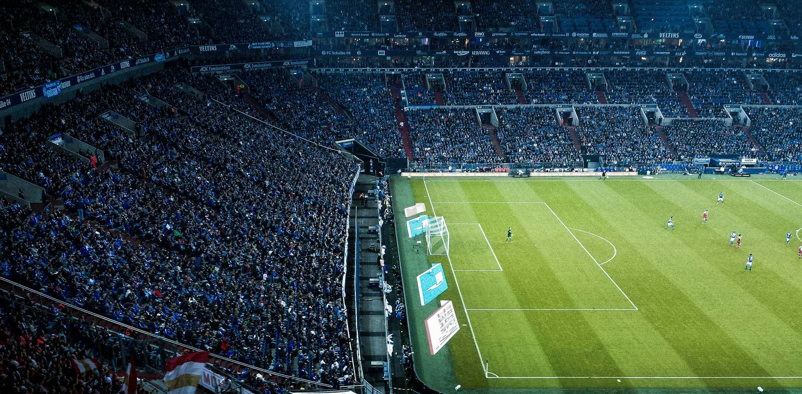 V体育 · 体育资讯与赛程首页主视觉配图